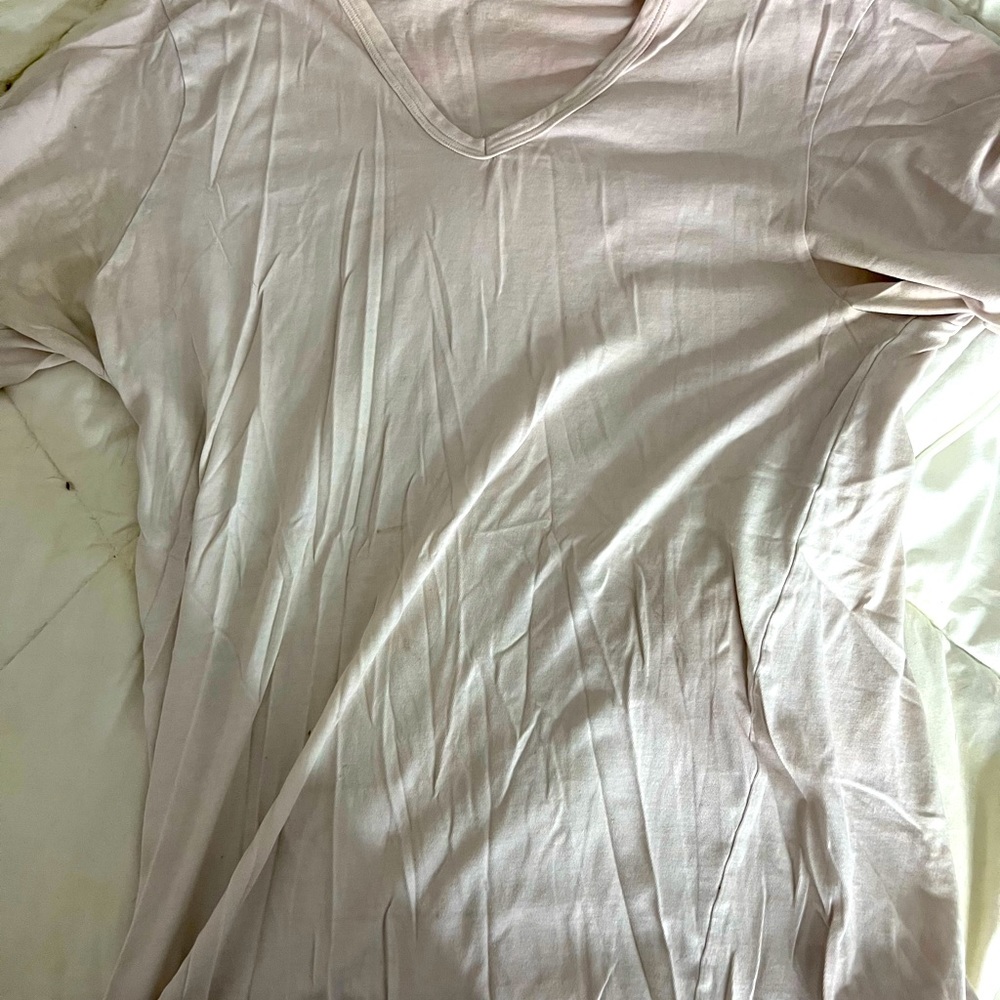 plain white tee